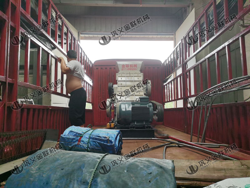 破碎煤專(zhuān)用是的雙級(jí)破煤機(jī)多少錢(qián)一臺(tái)，它是怎么工作的？