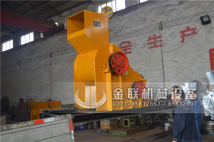 大中小型煤炭破碎機(jī)的型號(hào)參數(shù)，哪個(gè)廠家價(jià)格低？