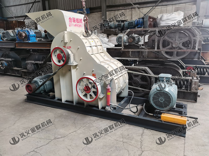 哪個(gè)廠家小型原煤粉碎機(jī)價(jià)格低，多少錢一臺(tái)？