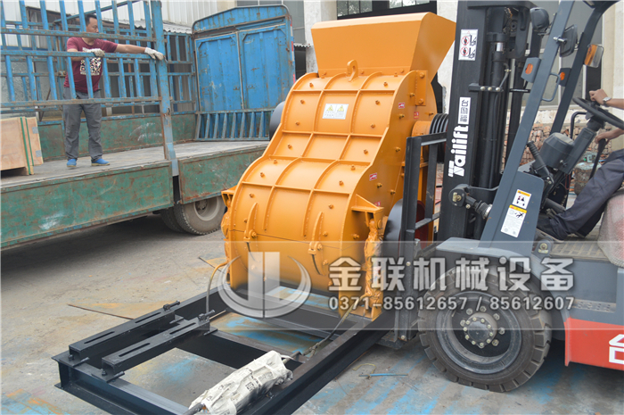 大型煤渣破碎機(jī)設(shè)備的型號(hào)有哪些，哪個(gè)廠家價(jià)格優(yōu)惠？