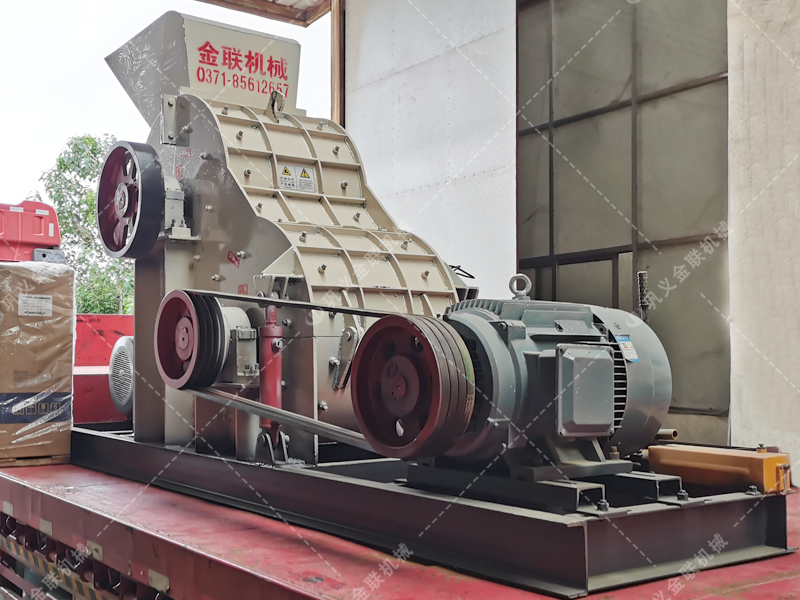 SCF800X800中型雙級粉碎機發(fā)貨圖片_發(fā)往云南楚雄_磚廠粉碎頁巖和土 SCF800X800中型雙級粉碎機發(fā)貨圖片_發(fā)往云南楚雄_磚廠粉碎頁巖和土