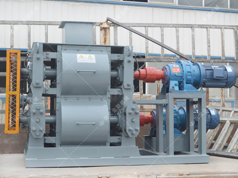 4PG0404小型四輥破碎機(jī)發(fā)貨圖片_發(fā)往新疆阿克蘇_破碎石英石 4PG0404小型四輥破碎機(jī)發(fā)貨圖片_發(fā)往新疆阿克蘇_破碎石英石