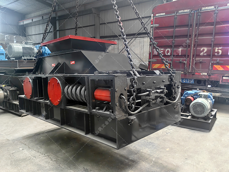 2PG800x600對輥破碎機(jī)發(fā)貨圖片_發(fā)往廣東連州_破碎石英石 2PG800x600對輥破碎機(jī)發(fā)貨圖片_發(fā)往廣東連州_破碎石英石