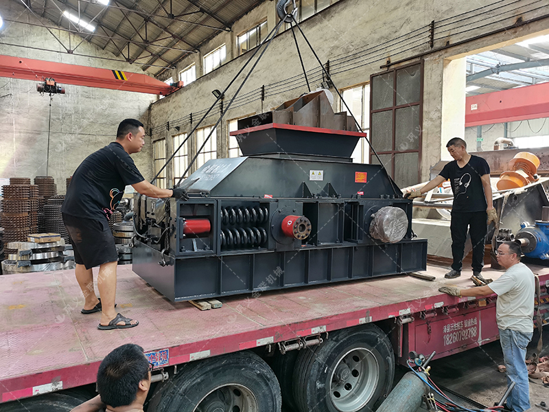 什么礦石制砂好？選對輥制砂機破碎怎么樣？