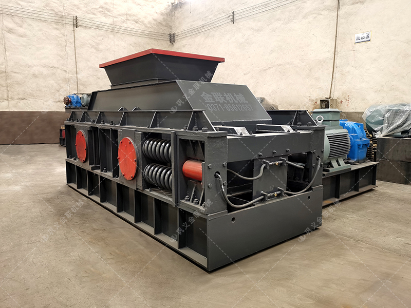 傳統(tǒng)破碎生產(chǎn)線為何要加裝對輥破碎機作為終破設備？